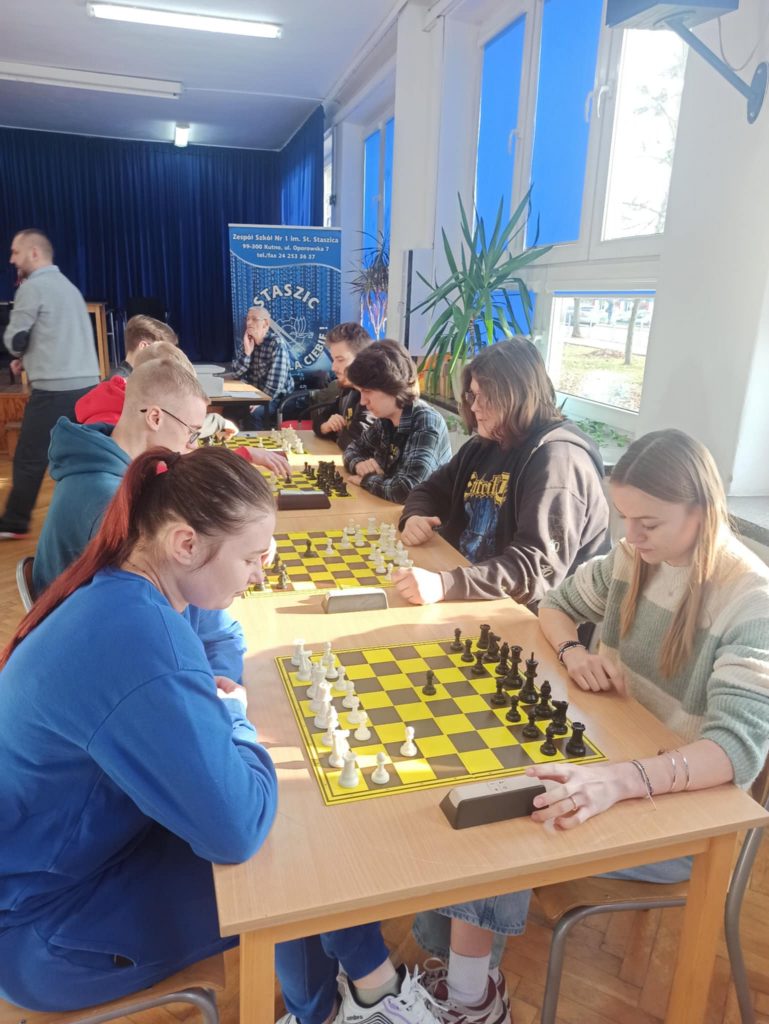 056d8a0e-40c9-4a08-93ae-6e211f05d1d5