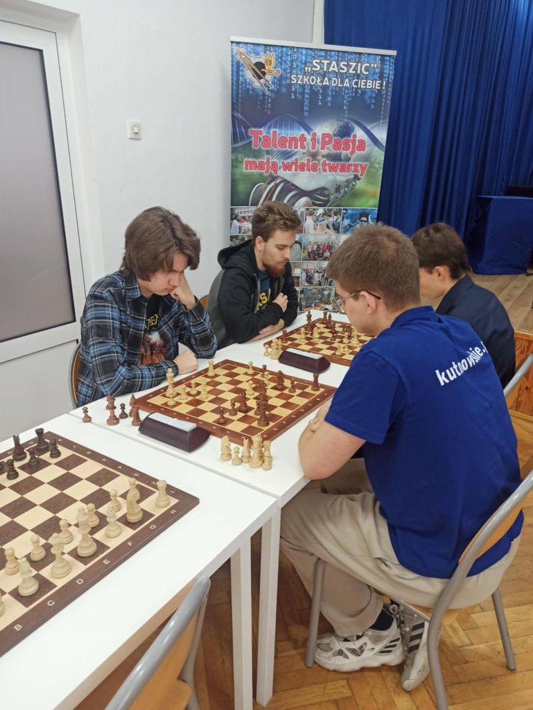 0f95718b-86b9-4ffd-bc4a-f4915ef2f1b0