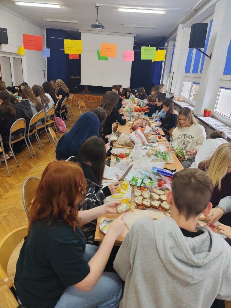 1761596891971 (Na stronę)