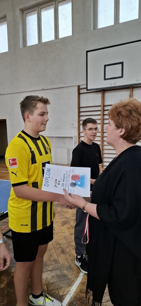 69bd5cff-c9bf-4ae5-9cef-bf518d96433a