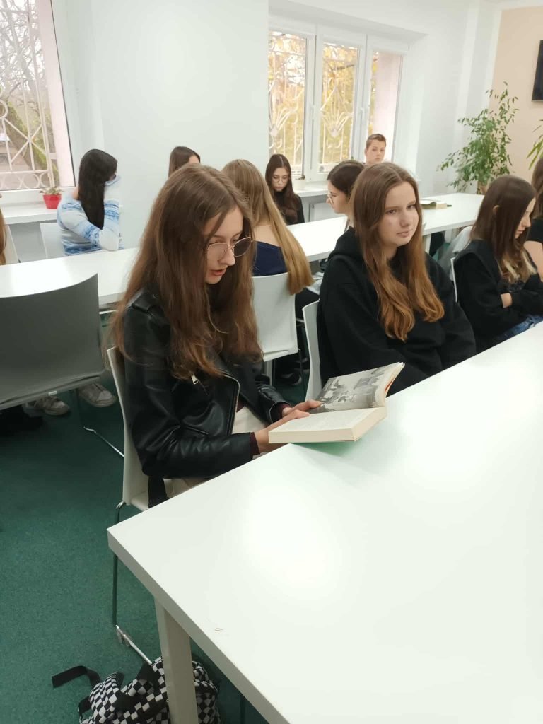 Messenger_creation_519B032C-071E-4025-900B-FED39B7B8CCD