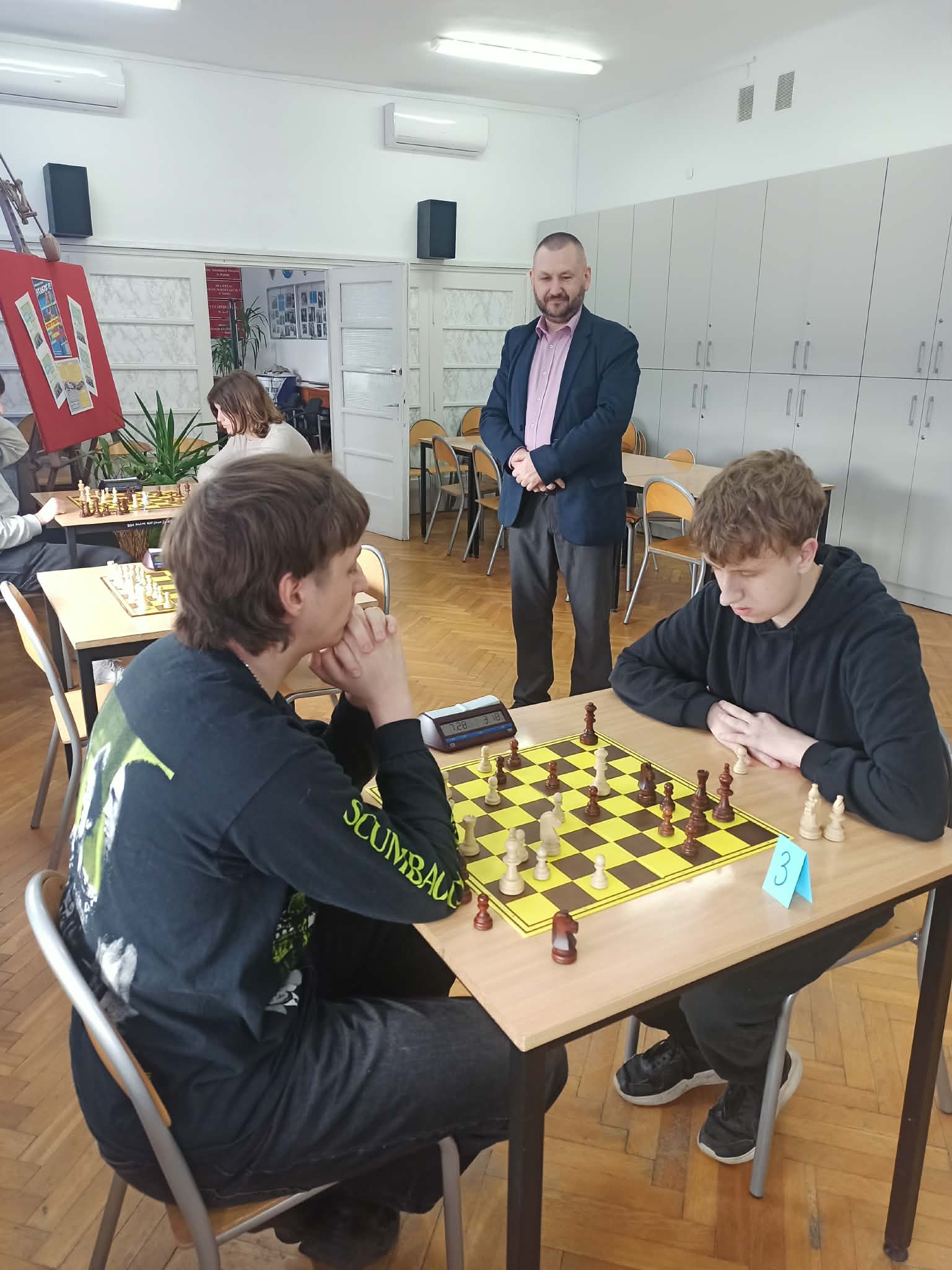 caf59935-16d5-4da8-9f53-0a255885a0c3